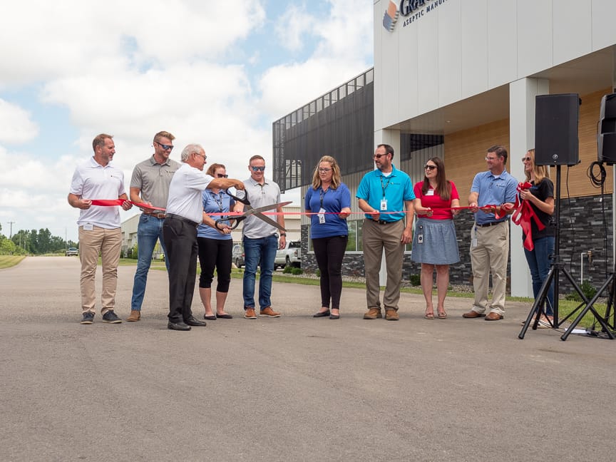 GRAM_RibbonCutting_FInishingCenter_Leadership